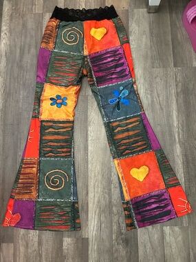 Embroidered Patchwork Flare Leggings - Multicolor